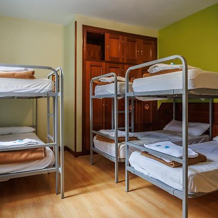 Moon Hostel Bio Бильбао Экстерьер фото