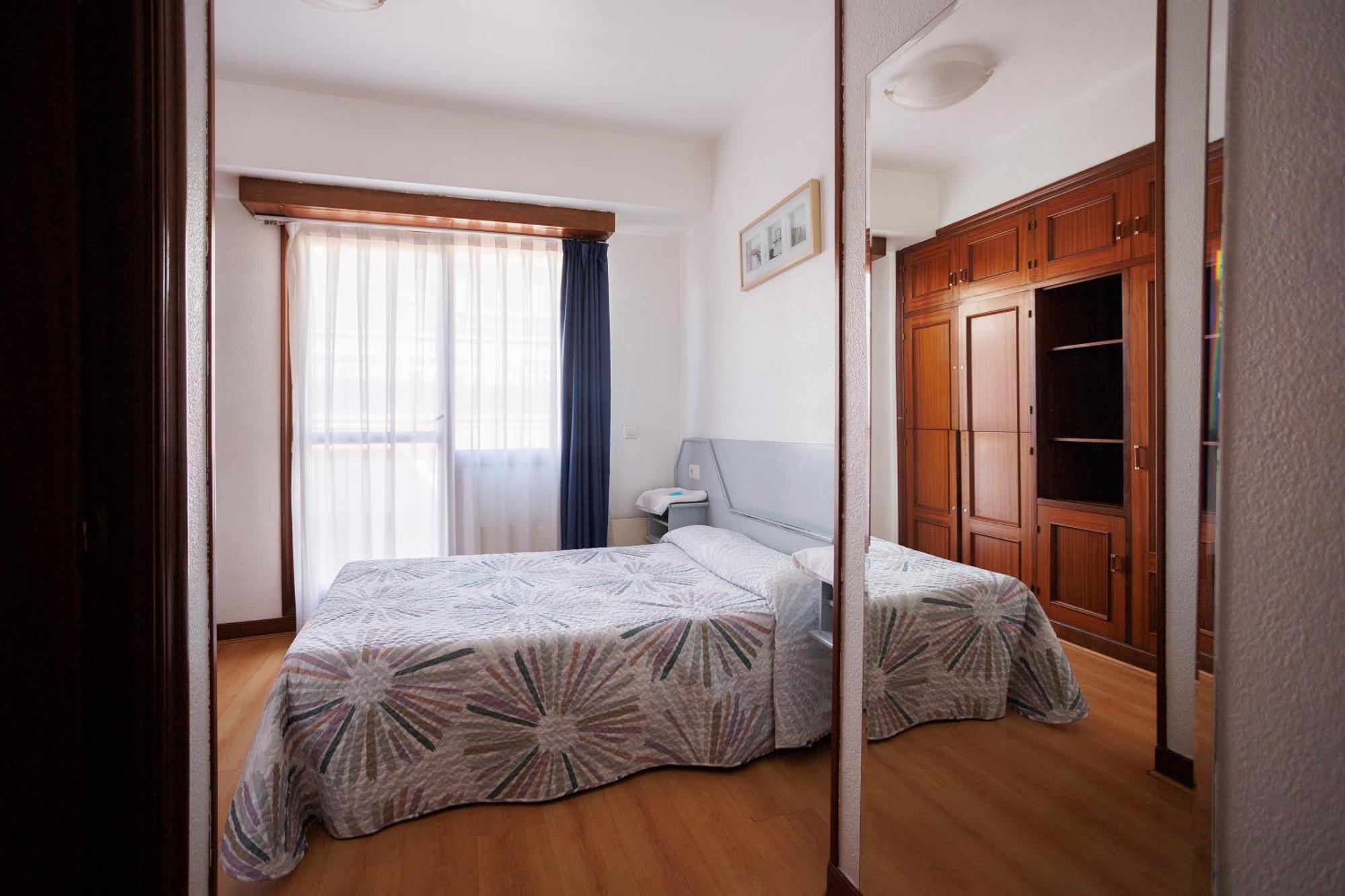 Moon Hostel Bio Бильбао Экстерьер фото